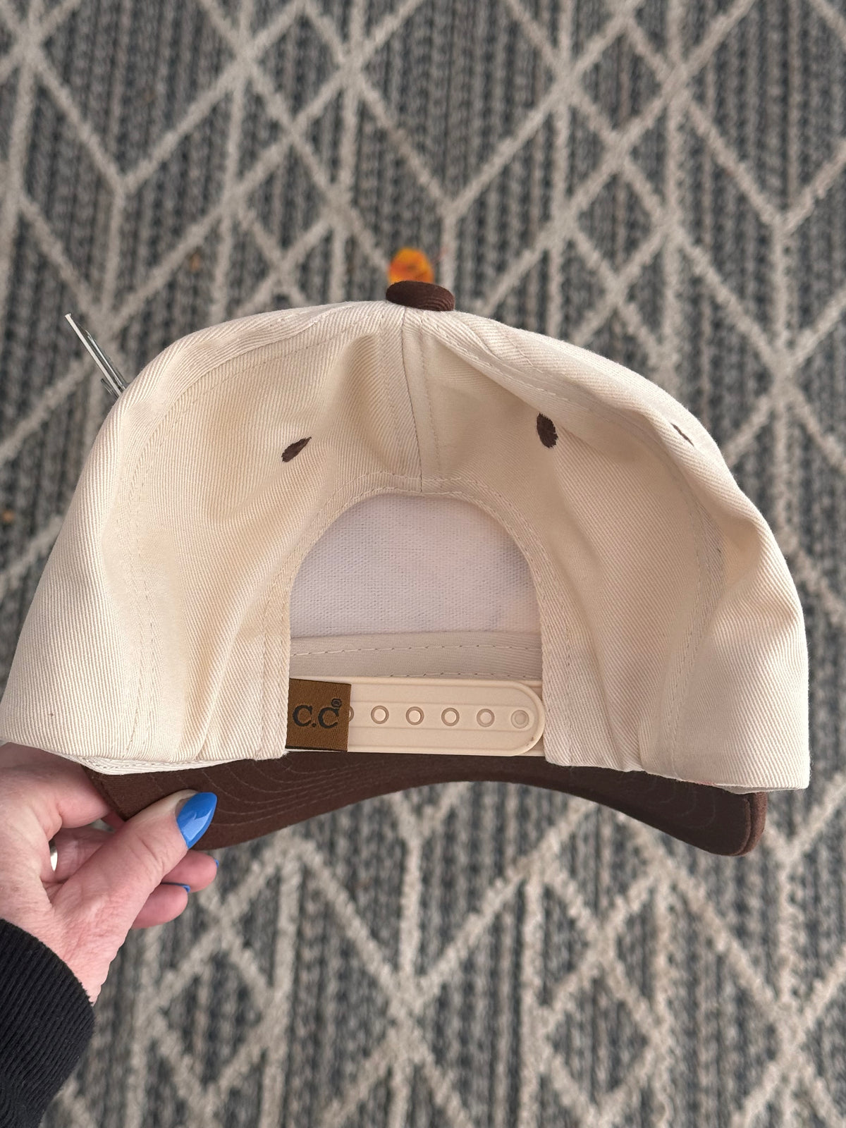 FOR SMALL HEADS...hand painted scene on cream/brown canvas hat
