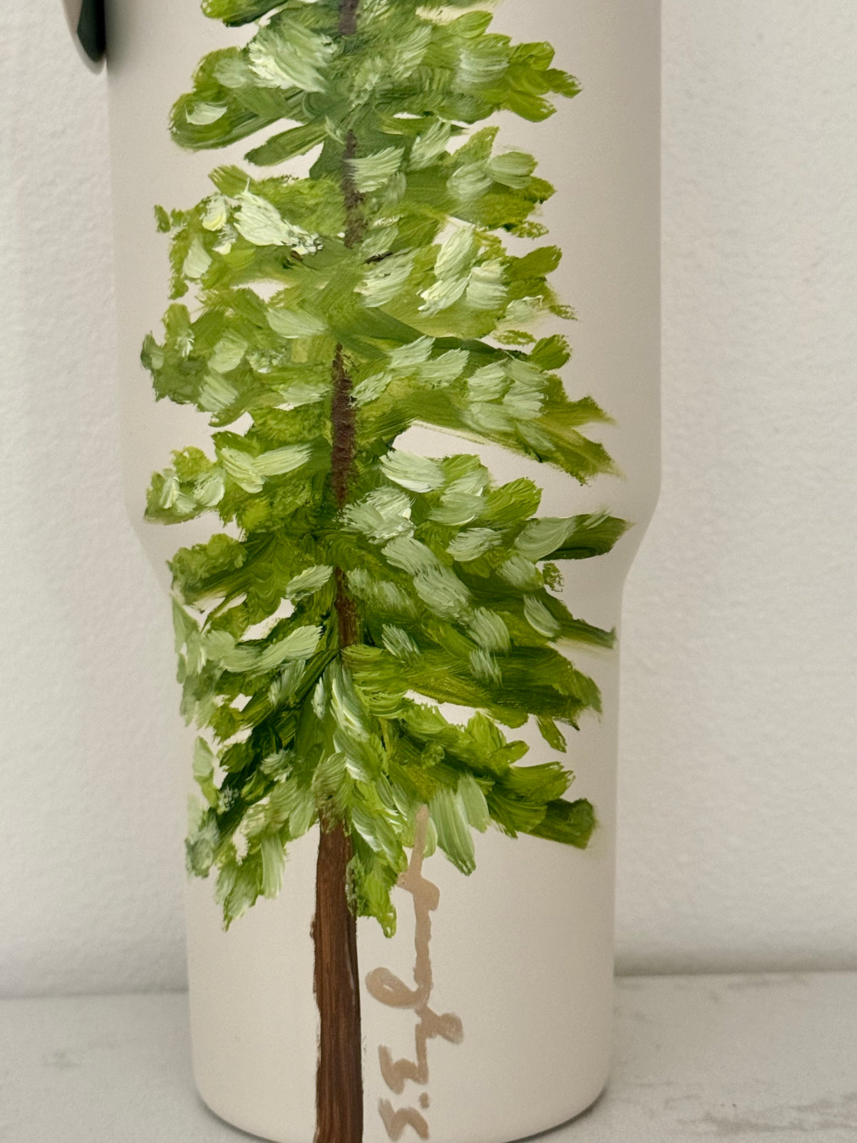 Hand painted cream 34oz hydrojug - summer lone tree