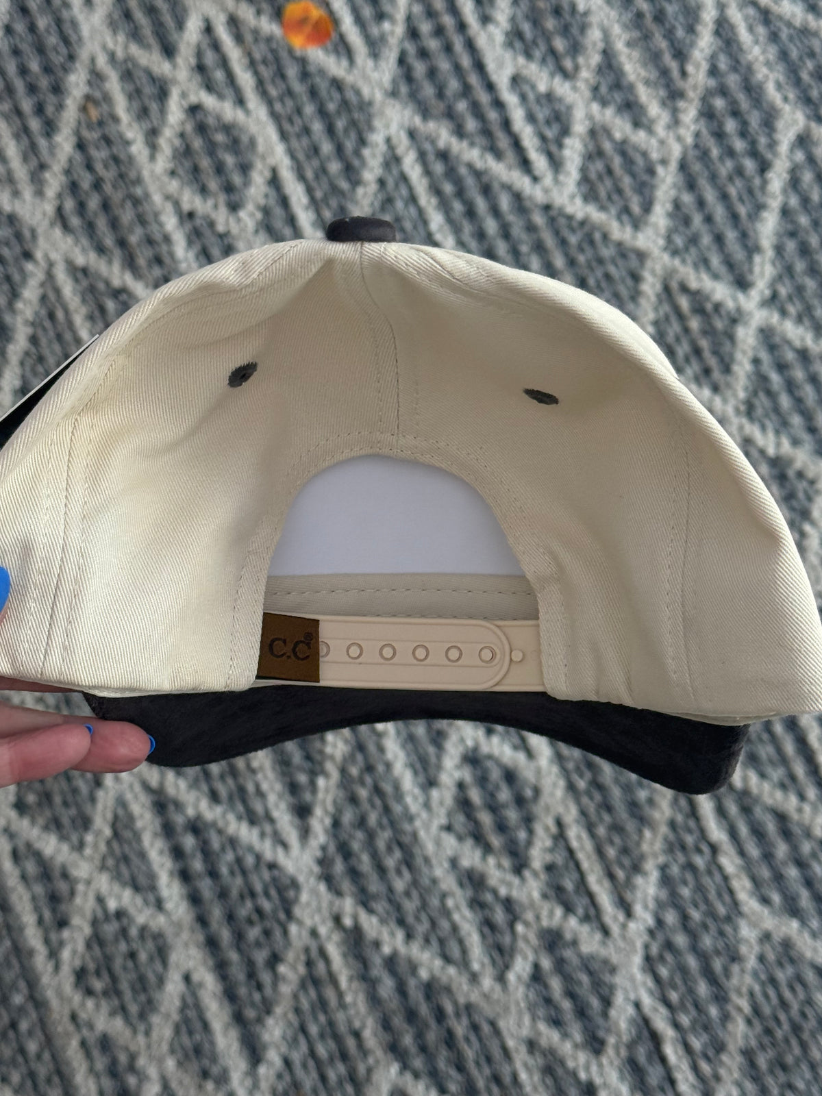 Wearable art!  Hand painted poppy flower on cream canvas hat with suede brim