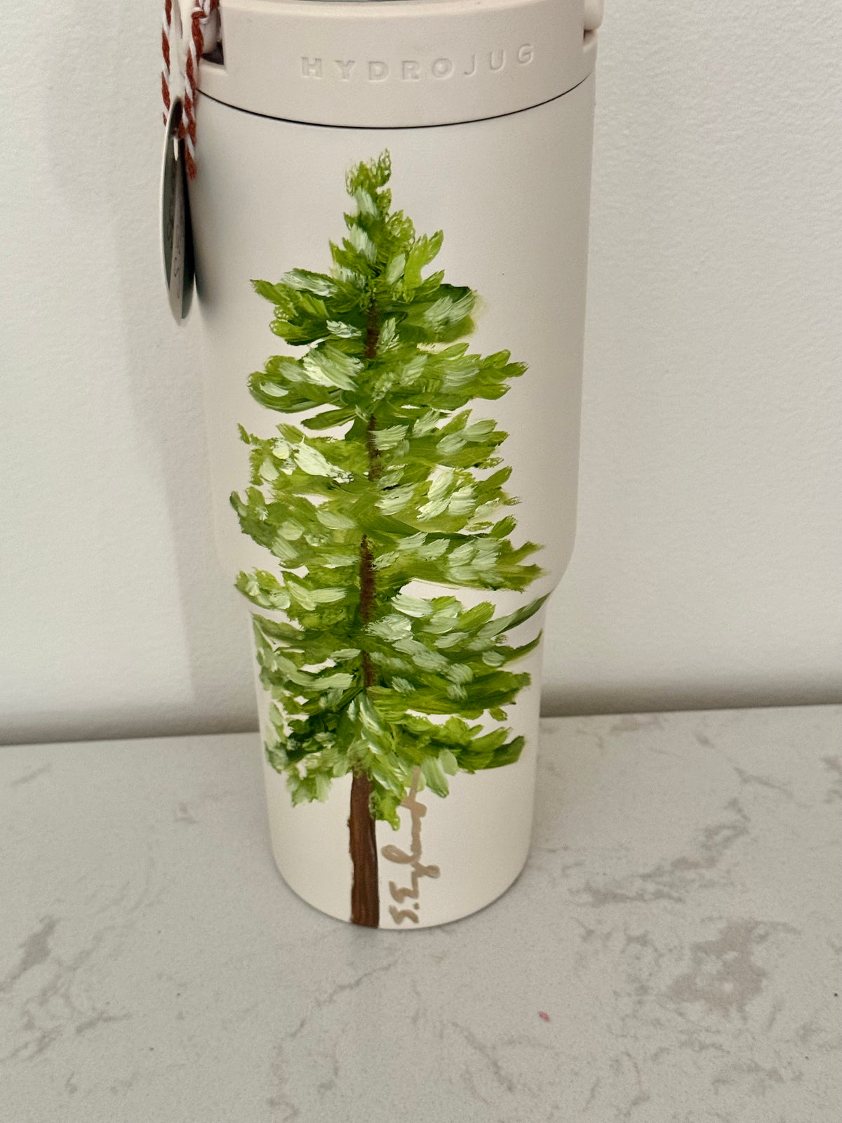Hand painted cream 34oz hydrojug - summer lone tree