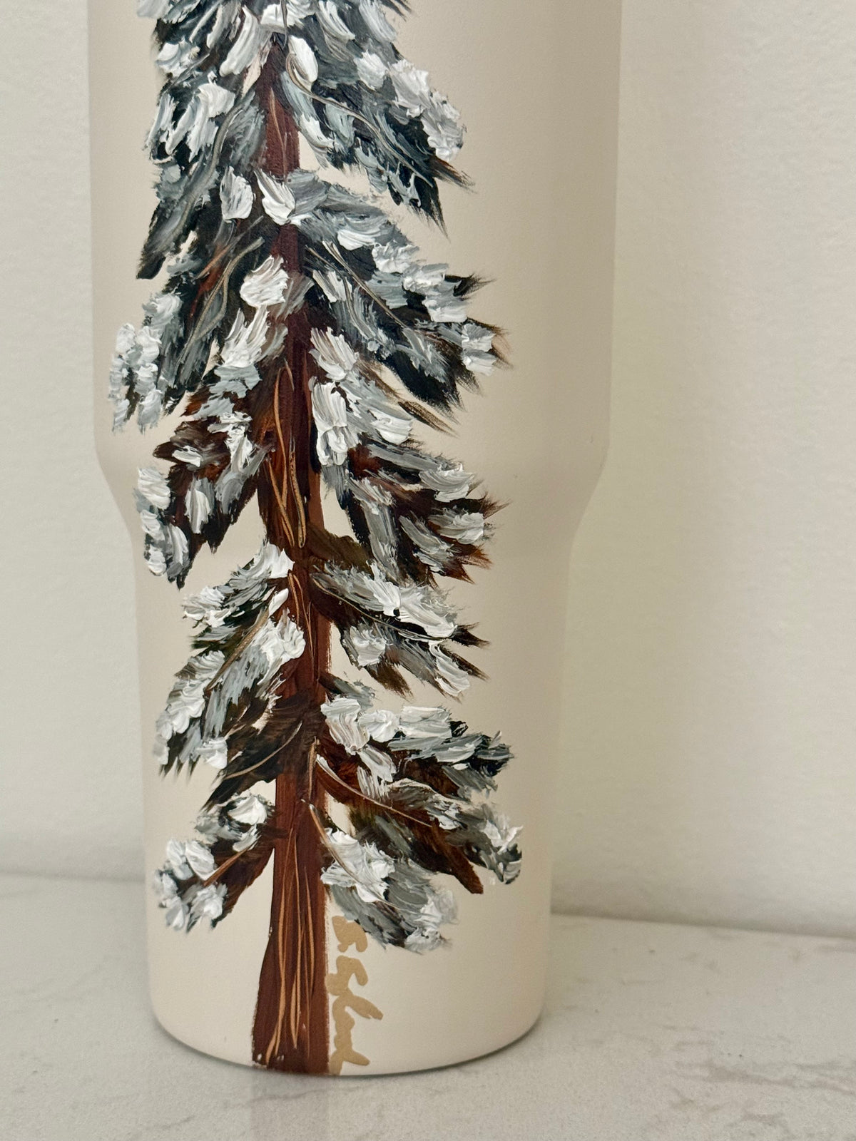 Hand painted 32 oz cream hydro jug - winter lone tree