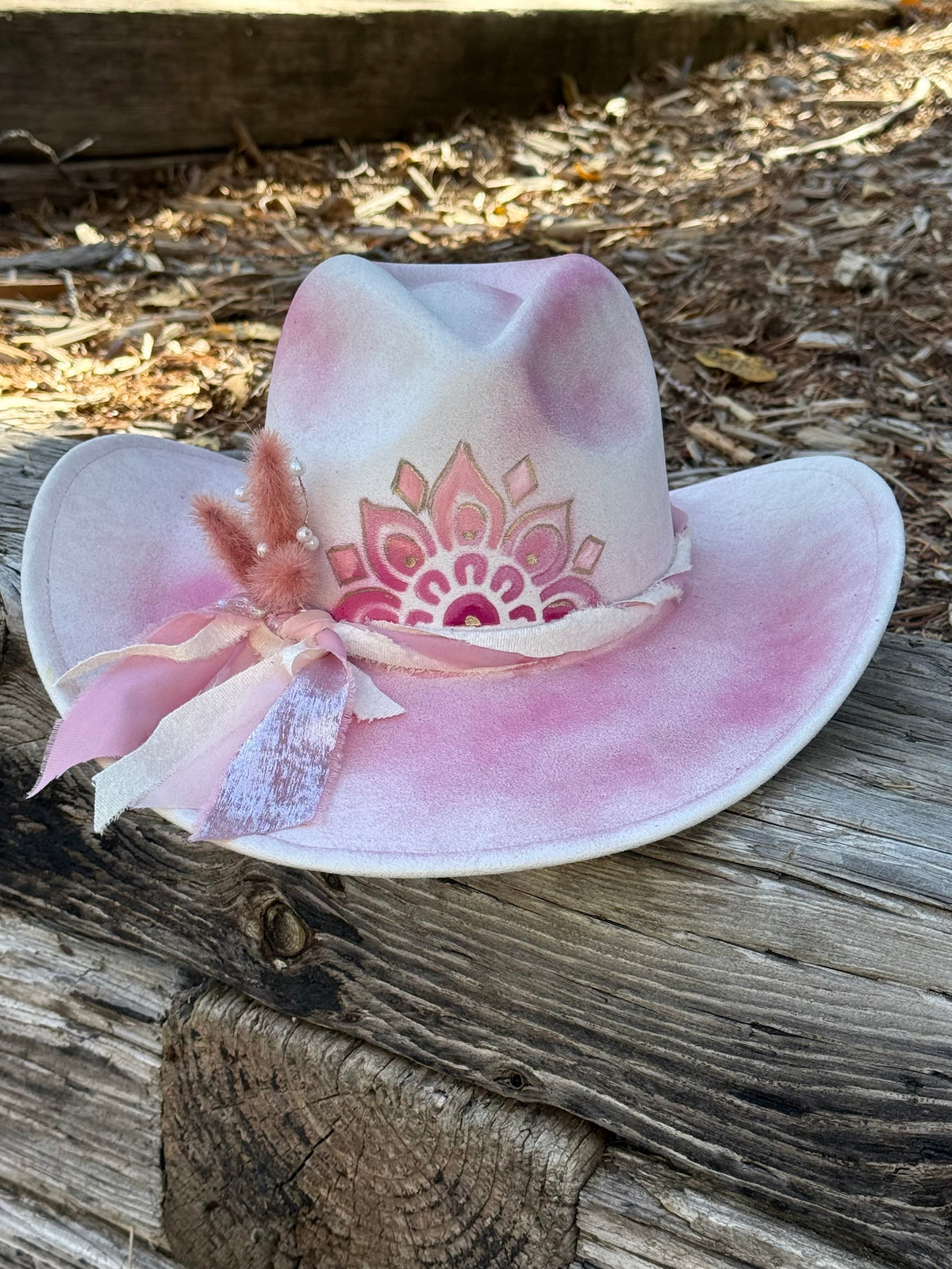 Hand painted white vegan suede cowgirl/boy hat - pink spray design