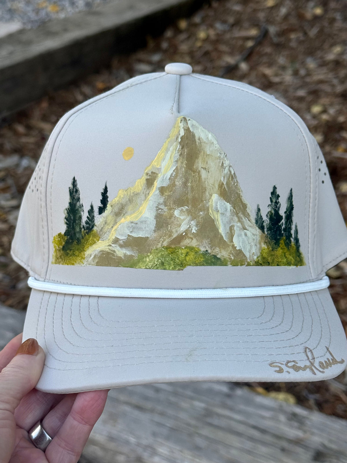 Hand painted light tan soft waterproof running cap - mountain vibes
